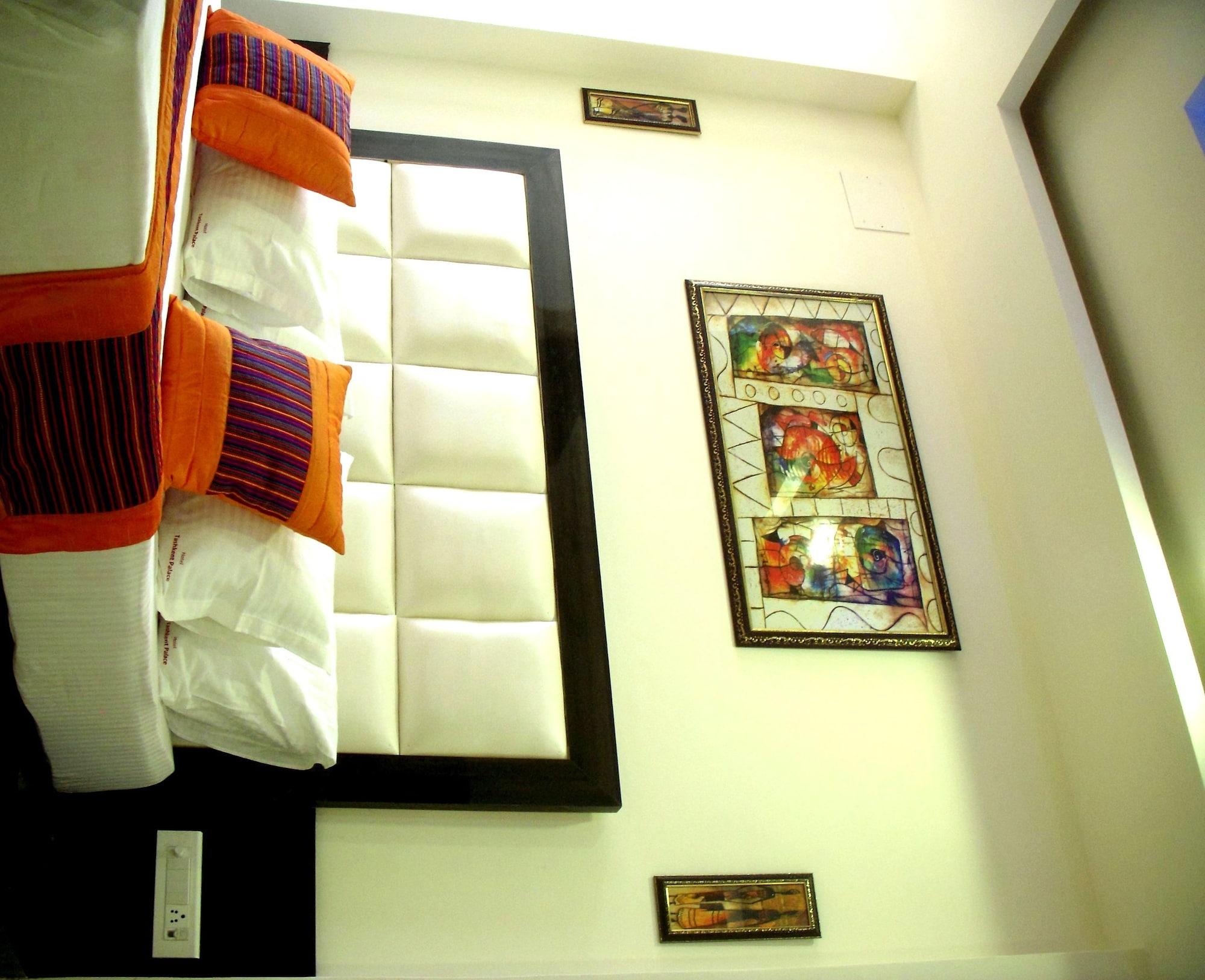 Hotel Tashkent Palace - Near New Delhi Railway Station Ngoại thất bức ảnh