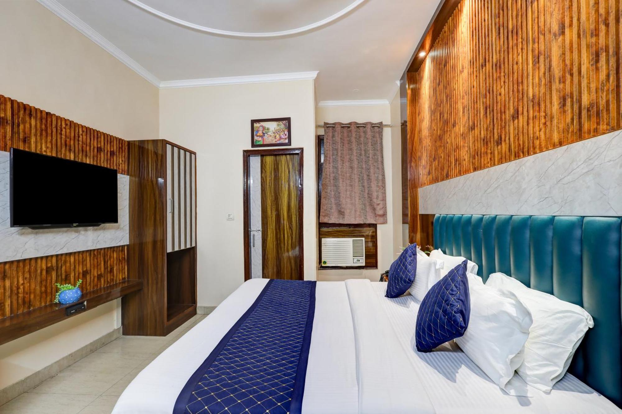 Hotel Tashkent Palace - Near New Delhi Railway Station Ngoại thất bức ảnh