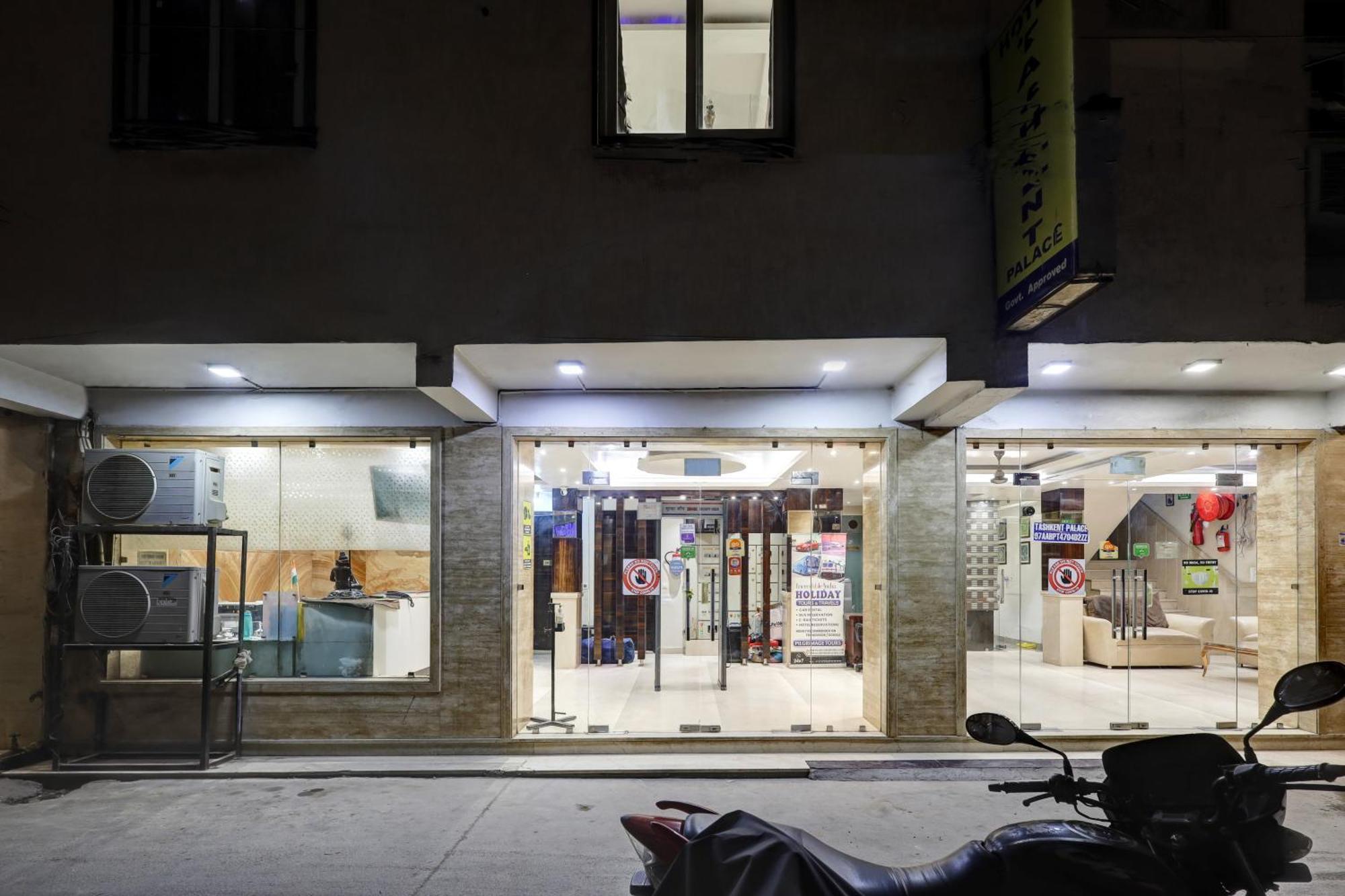 Hotel Tashkent Palace - Near New Delhi Railway Station Ngoại thất bức ảnh