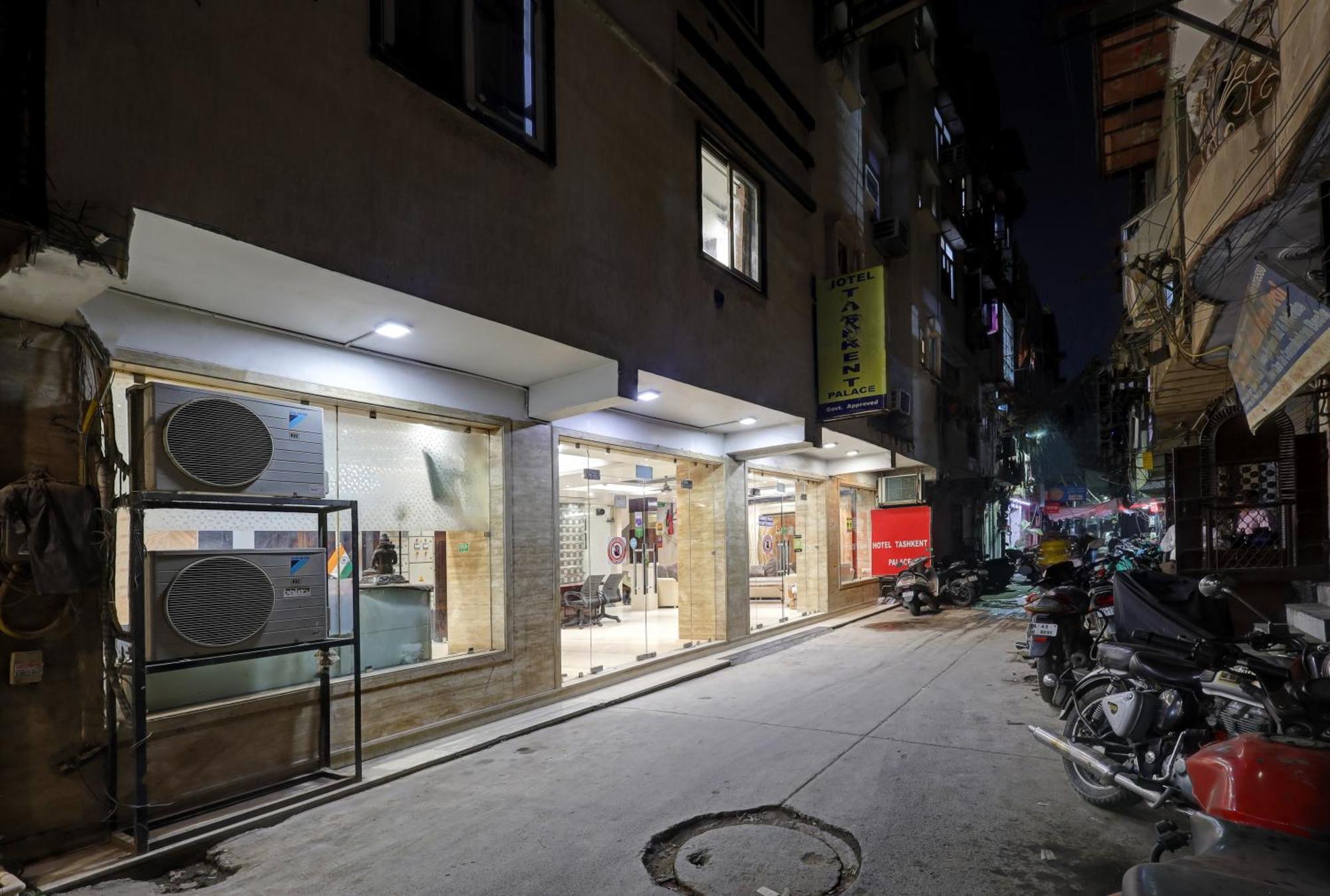 Hotel Tashkent Palace - Near New Delhi Railway Station Ngoại thất bức ảnh