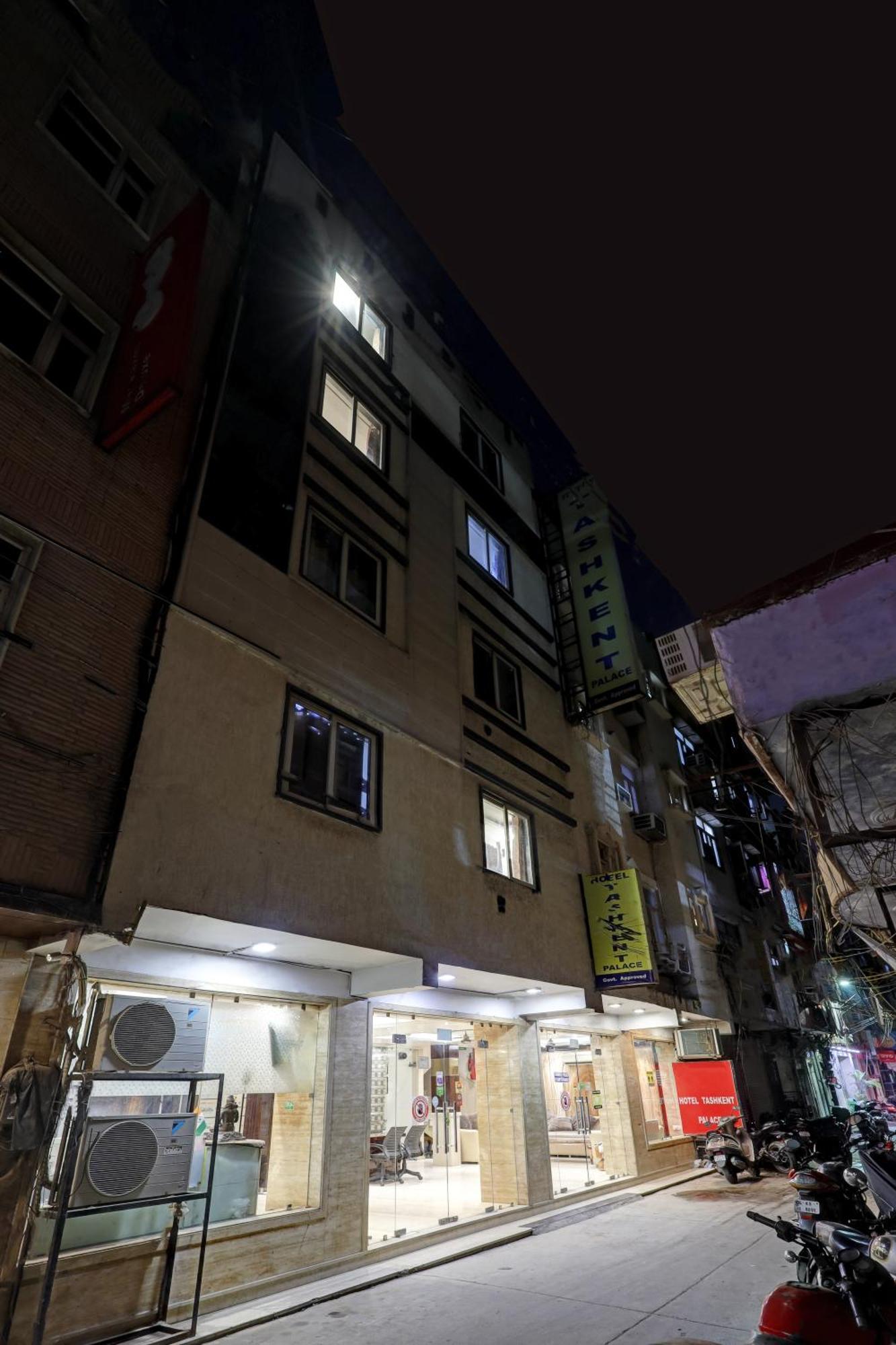 Hotel Tashkent Palace - Near New Delhi Railway Station Ngoại thất bức ảnh