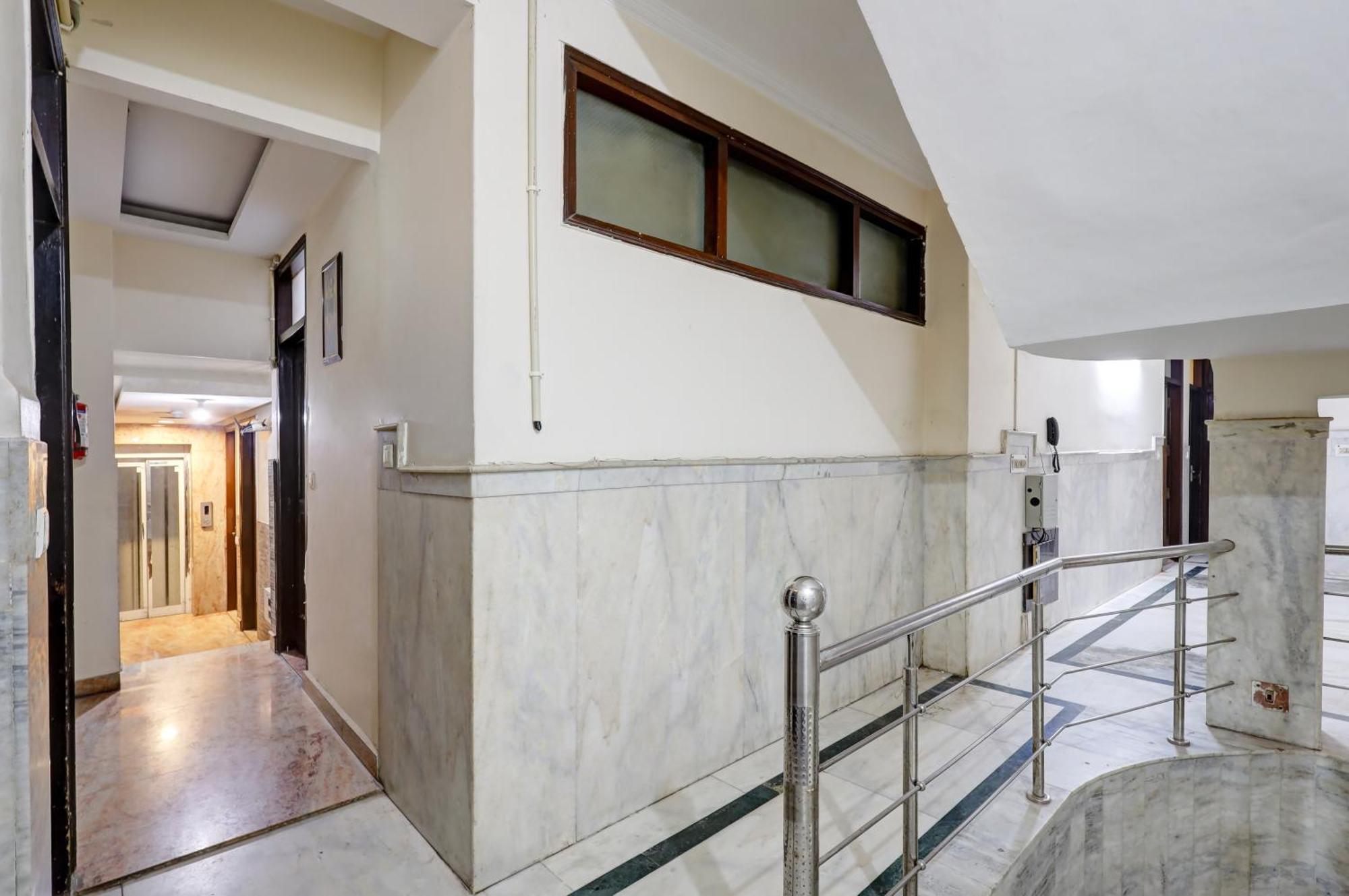 Hotel Tashkent Palace - Near New Delhi Railway Station Ngoại thất bức ảnh