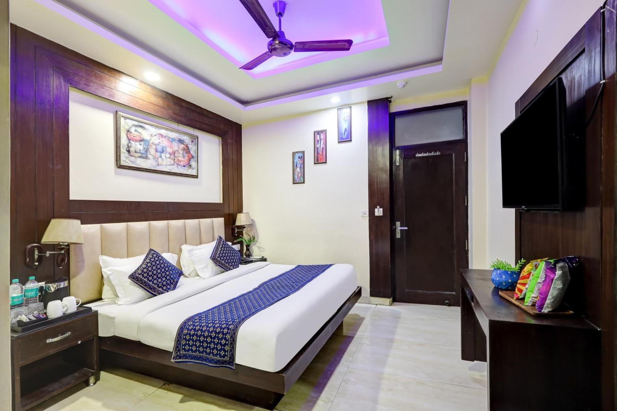 Hotel Tashkent Palace - Near New Delhi Railway Station Ngoại thất bức ảnh