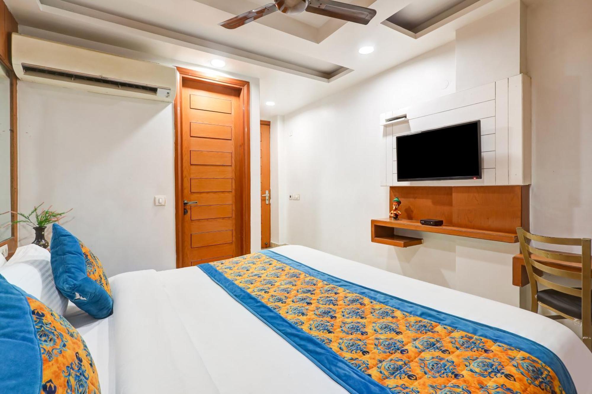 Hotel Tashkent Palace - Near New Delhi Railway Station Ngoại thất bức ảnh